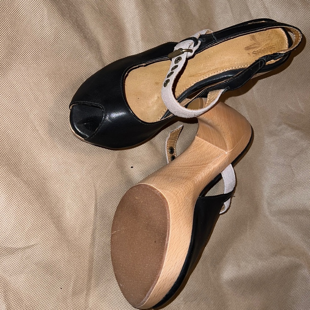 Peek-a-Boo toe sling back black leather adjustable leather tan forefoot strap